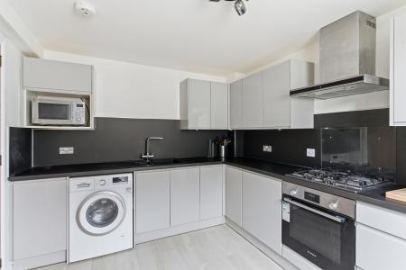2 bedroom Flat for sale in Old Tolbooth Wynd, Edinburgh, EH8