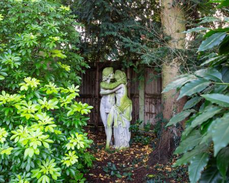 5 bedroom Detached house for sale in Bush Hill, Winchmore Hill, London, N21