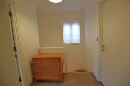 3 bedroom Detached house for sale in Cameron Close, Wood Green, London, N22