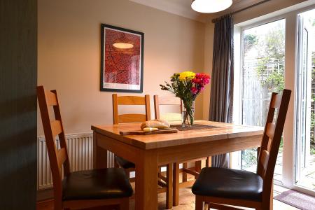 3 bedroom Detached house for sale in Cameron Close, Wood Green, London, N22