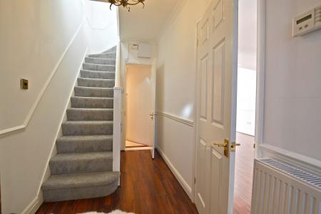 3 bedroom End of terrace house for sale in Forest Road, Enfield, London, EN3