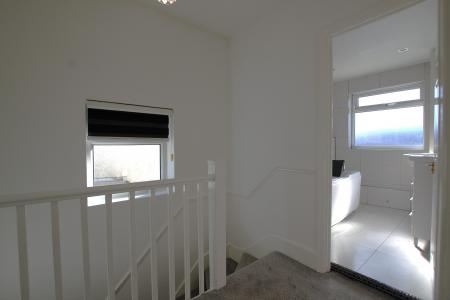 3 bedroom End of terrace house for sale in Forest Road, Enfield, London, EN3