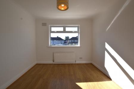 3 bedroom End of terrace house for sale in Forest Road, Enfield, London, EN3