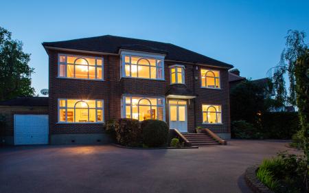 Landra Gardens, Winchmore Hill, London, N21