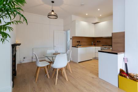 4 bedroom Terraced House for sale in Lyndhurst Road, London, N22