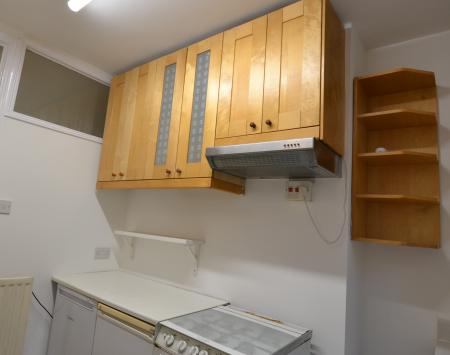 2 bedroom Flat to let in Welwyn Street, Bethnal Green East Ward, London, E2