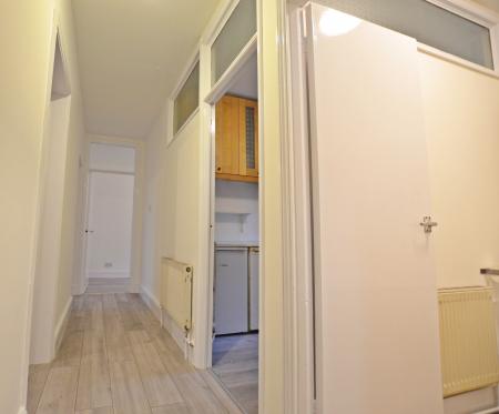 2 bedroom Flat to let in Welwyn Street, Bethnal Green East Ward, London, E2