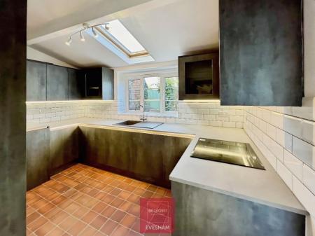 3 bedroom Cottage to let in Great Washbourne, Tewkesbury, GL20