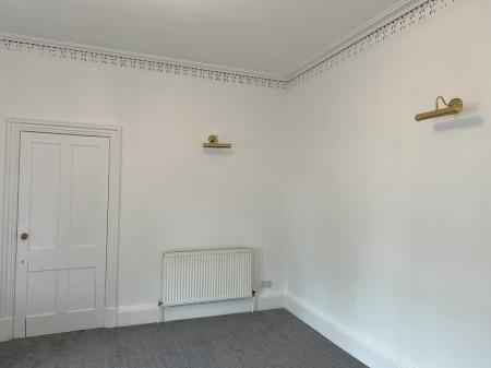 3 bedroom Detached house to let in Burnhead Road, Larbert, FK5