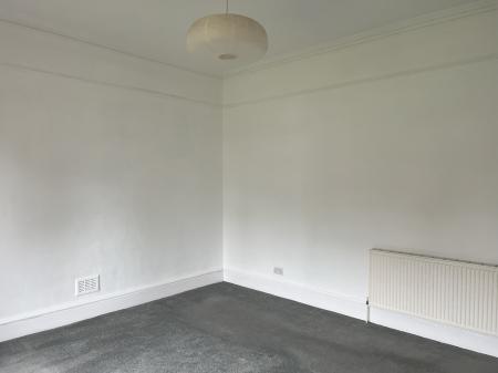 3 bedroom Detached house to let in Burnhead Road, Larbert, FK5