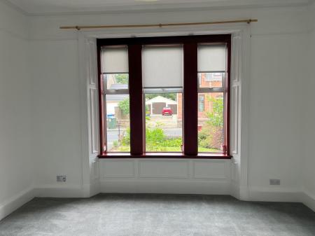 3 bedroom Detached house to let in Burnhead Road, Larbert, FK5