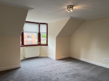 3 bedroom Detached house to let in Burnhead Road, Larbert, FK5