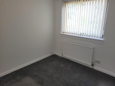 2 bedroom Flat to let in Gartcows Place, Falkirk, FK1