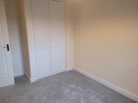 4 bedroom Town house to let in Stevenson Avenue, Polmont, FK2