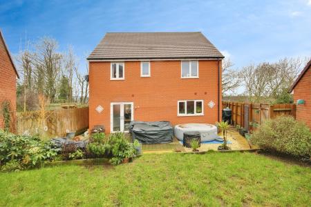 4 bedroom Detached house for sale in Punningar Close, Brockworth, Gloucester, GL3