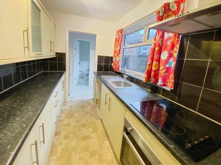 3 bedroom Terraced House to let in Cambridge Street, Grantham, NG31