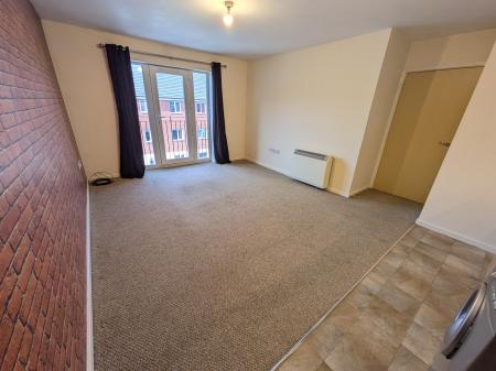 2 bedroom Flat to let in Cromford Court, Grantham, NG31