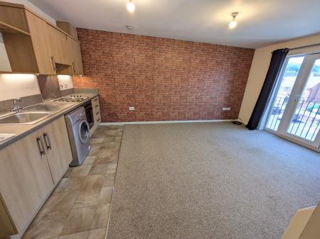 2 bedroom Flat to let in Cromford Court, Grantham, NG31
