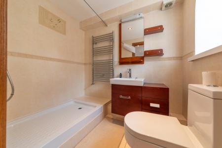 4 bedroom Barn Conversion to let in Gonerby Grange, Belton, NG32