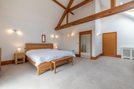 4 bedroom Barn Conversion to let in Gonerby Grange, Belton, NG32