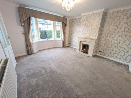 3 bedroom Semi-detached house to let in Shelley Avenue, Grantham, NG31