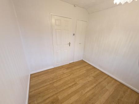 3 bedroom Semi-detached house to let in Shelley Avenue, Grantham, NG31