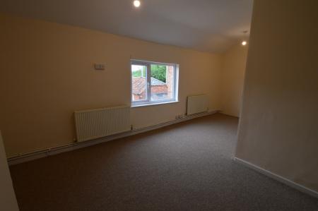 4 bedroom Detached house to let in Belvoir Road, Redmile, NG13