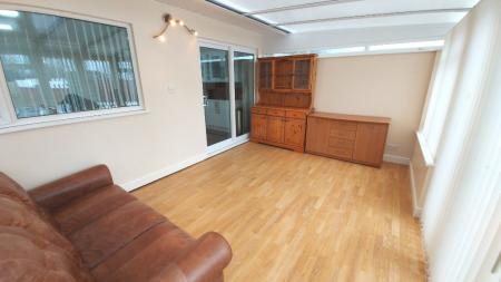 3 bedroom Semi-detached house to let in Bowbridge Gardens, Bottesford, NG13