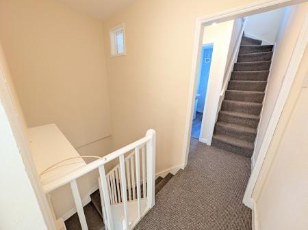 4 bedroom Terraced House to let in Queen Street, Grantham, NG31