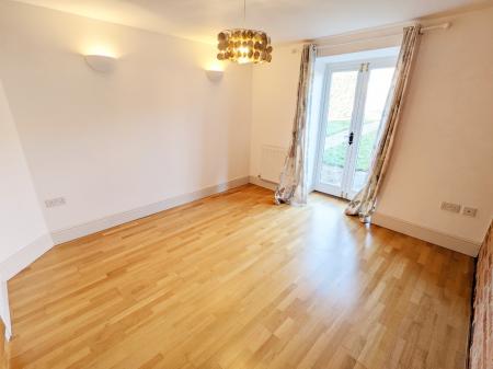 4 bedroom Barn Conversion to let in Church Farm, Stroxton, NG33