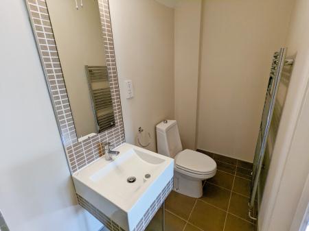 4 bedroom Barn Conversion to let in Church Farm, Stroxton, NG33