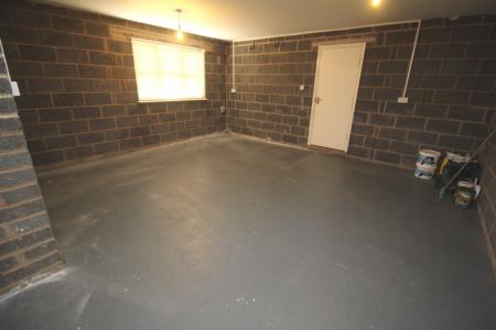 4 bedroom Detached house to let in Ellerby Mead, Swayfield, NG33