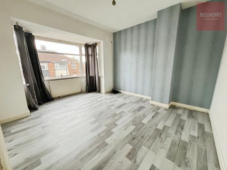 3 bedroom Semi-detached house for sale in Cartledge Avenue, Grimsby, DN32