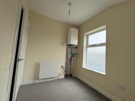 3 bedroom Terraced House for sale in Cooper Road, Grimsby, DN32