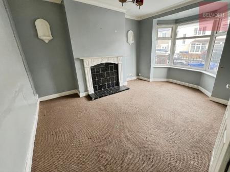 2 bedroom Terraced House for sale in James Street, Grimsby, DN31