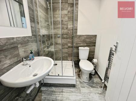 5 bedroom House share to let in Corporation Road, Grimsby, DN31