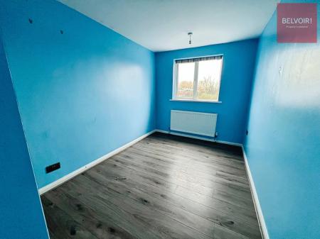 3 bedroom Semi-detached house to let in Beverley Close, Holton Le Clay, DN36