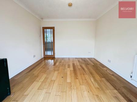 3 bedroom Detached bungalow to let in Station Road, Stallingborough, DN41