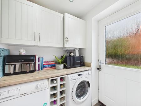 4 bedroom Detached house for sale in Frezenberg Close, Burbage, LE10