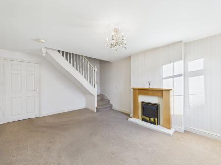 2 bedroom End of terrace house for sale in The Square, Earl Shilton, LE9