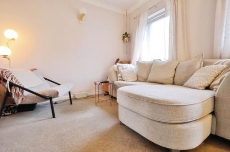 2 bedroom Flat for sale in Westbrook Court, Stevenage Road, Hitchin