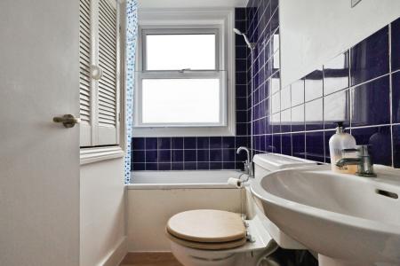 1 bedroom Flat for sale in Walsworth Road, Hitchin