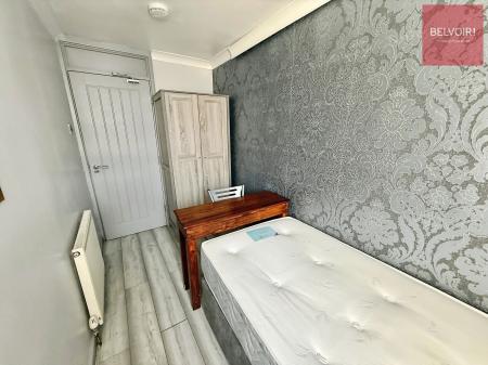 4 bedroom Terraced House for sale in Beaufort Close, HU3, Hull, HU3