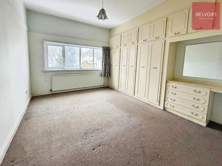 3 bedroom Semi-detached house for sale in Maytree Avenue, HU8, Hull, HU8