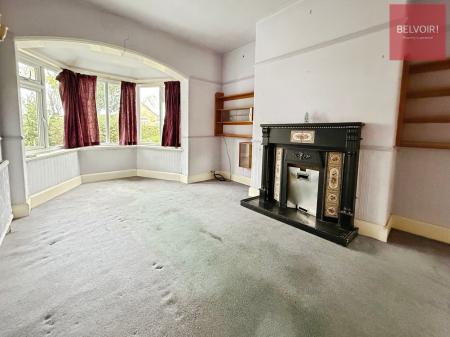 3 bedroom Semi-detached house for sale in Maytree Avenue, HU8, Hull, HU8