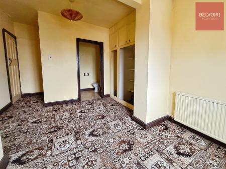 3 bedroom Semi-detached house for sale in Maytree Avenue, HU8, Hull, HU8