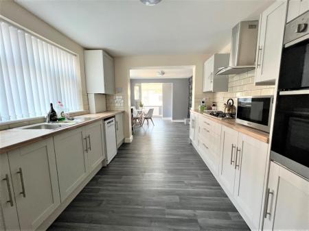 1 bedroom House share to let in Jalland Street, HU8, Hull, HU8