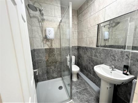 1 bedroom House share to let in Jalland Street, HU8, Hull, HU8