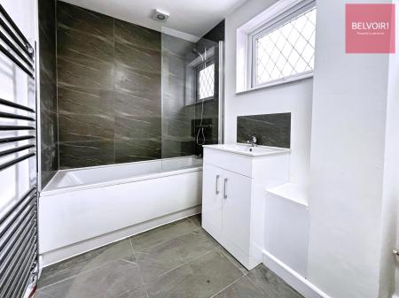 3 bedroom Terraced House to let in Tenterden Close, Bransholme, Hull, HU7