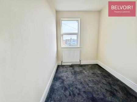 3 bedroom Semi-detached house to let in Cradley Road, Hull, HU5